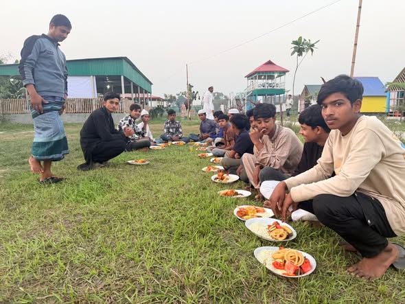 সংগঠনের প্রতিষ্ঠালগ্নে ১ম ঐতিহাসিক যুব ইফতার মাহফিল ও দোয়া সমাবেশ